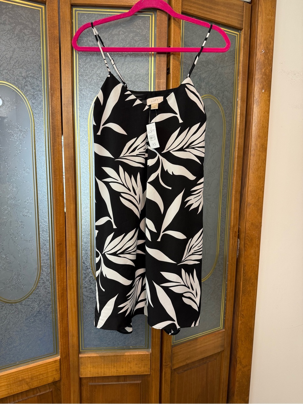 LOFT LADIES Black & White Tropical Leaf Slip Dress, BRAND NEW
